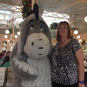 Meet your Posher, Chrissy